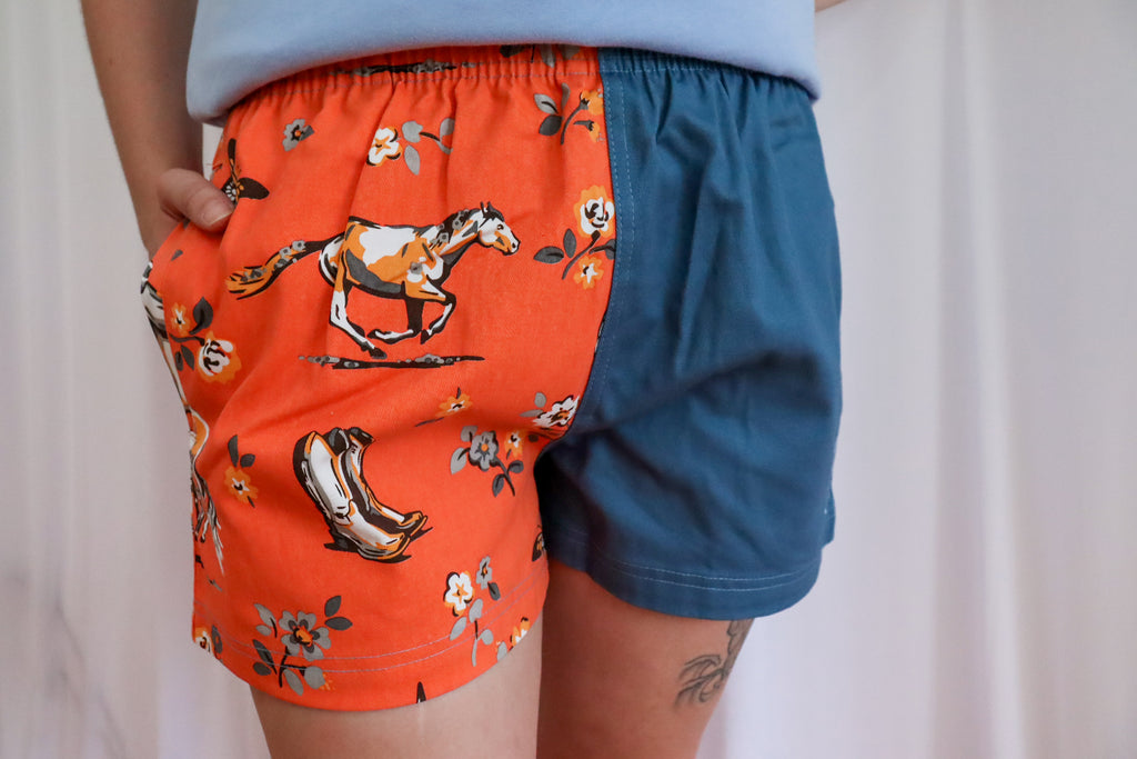 Roaming Rugger Short with zips